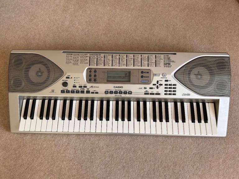 Casio electric keyboard