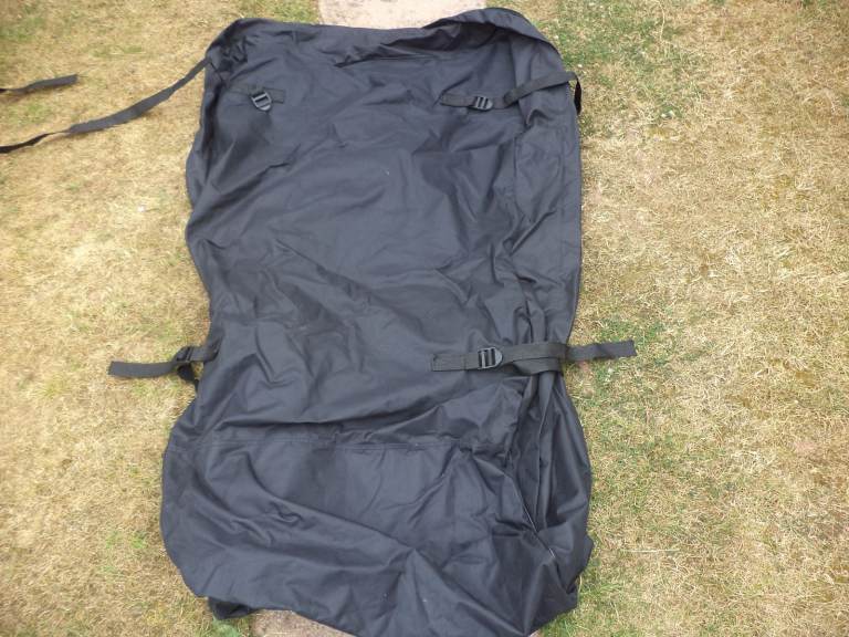Car roof cargo bag (alternative to roof box)