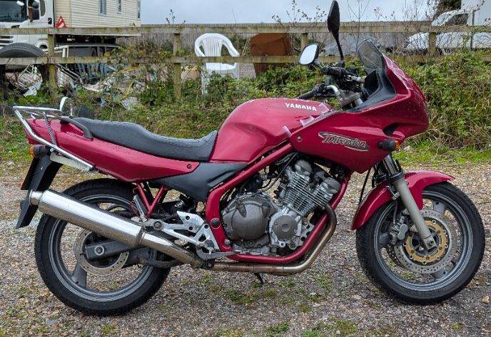 Yamaha, DIVERSION, 1999, 598 (cc)