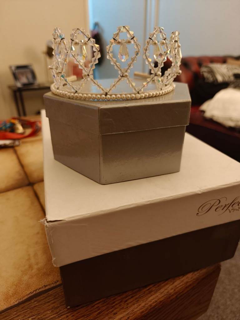 Gorgeous vintage style wedding dress 