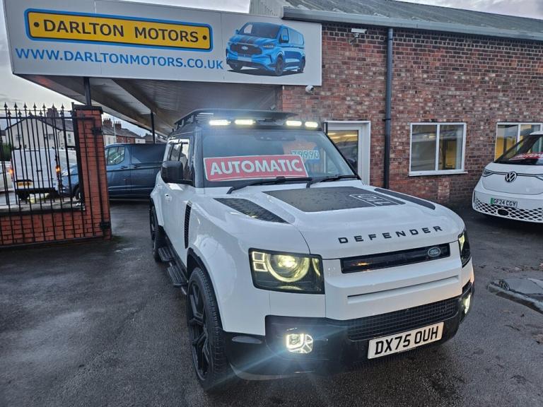 2025 Land Rover Defender X-DYNAMIC SE  ( 7 Seater) * BIG SPEC * Estate Diesel Automatic