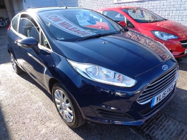 2015 Ford Fiesta 1.25 Style 3dr LOW Mileage HATCHBACK Petrol Manual