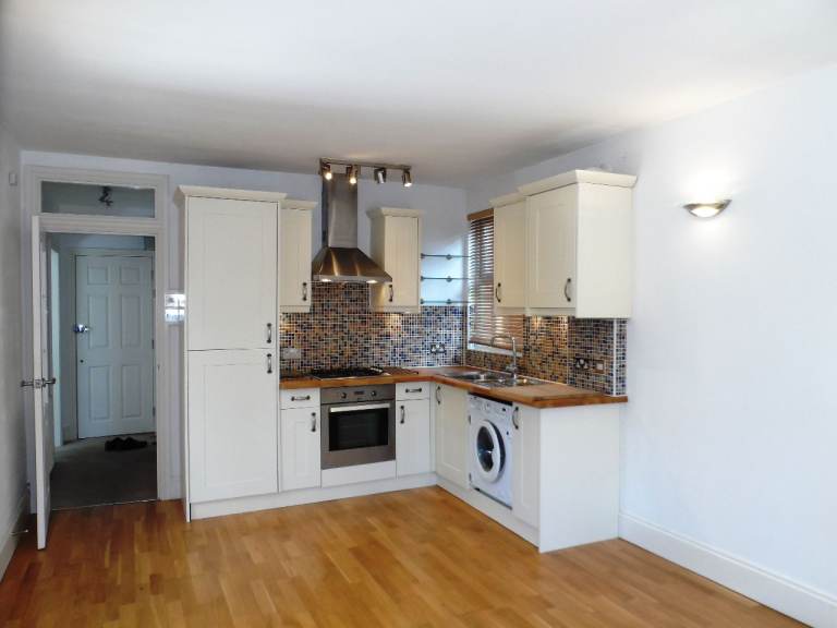 1 Bedroom Apartment to Rent - Butler Avenue, Harrow HA1 
