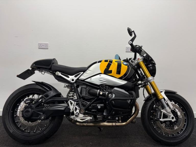 BMW R NINE T ** 12 MONTH MOT - LOW MILES - WARRANTY **