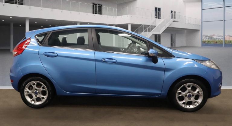 Ford, FIESTA, Hatchback, 2012, Manual, 1242 (cc), 5 doors