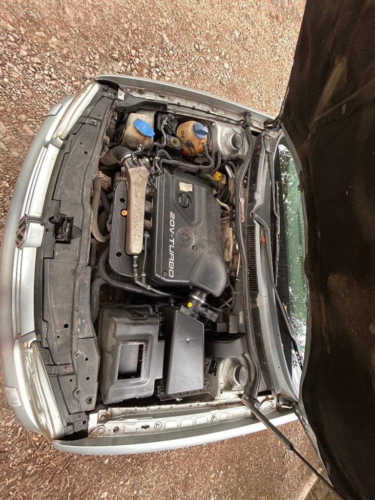 Volkswagen, GOLF, 2002, Manual, 1781 (cc)