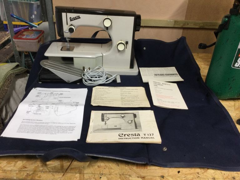 Cresta T137 Sewing Machine
