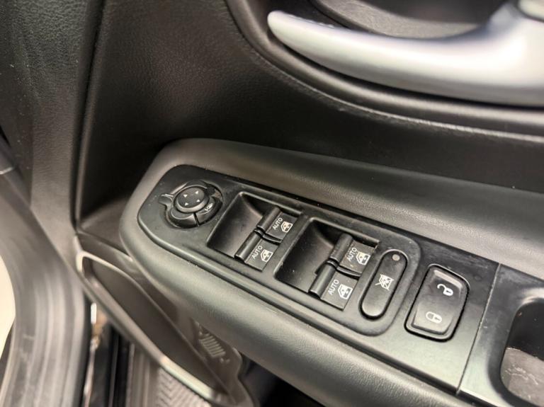 2019 Jeep Renegade 1.0 T3 GSE Limited 5dr **HUGE LUXURY SPEC**  FSH ESTATE Petrol Manual