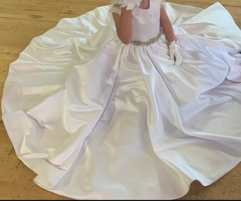 Communion dress 