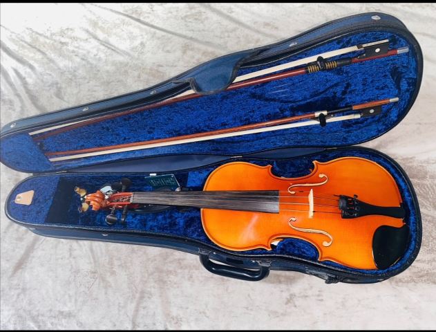 NOW SOLD 1997 Karl Höfner Model 801 Full-Size (4/4) German Violin