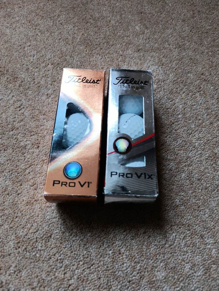 PACK OF 3 TITLEIST PRO V1 & V1X GOLF BALLS - NEW IN BOX