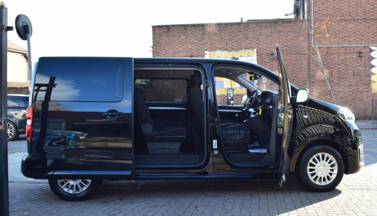 2022 Toyota PROACE CITY Verso 1.5D Shuttle Medium MPV MWB Euro 6 (s/s) 5dr (9 Seat) MPV Diesel Ma...