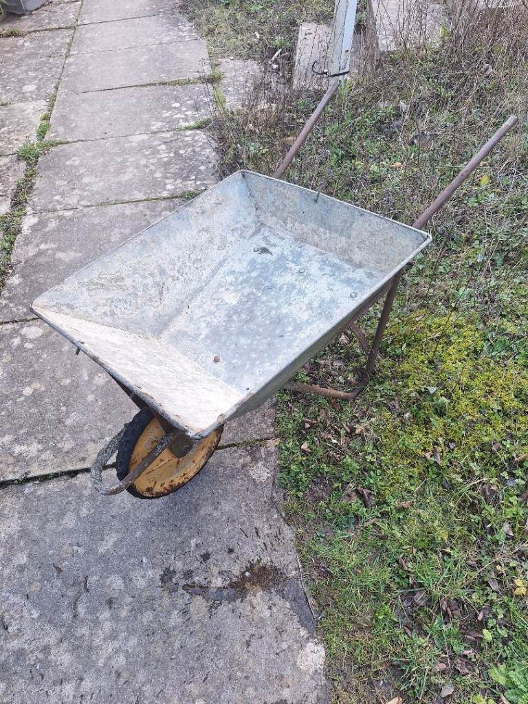 Galvanised wheel barrow In good usable condition 