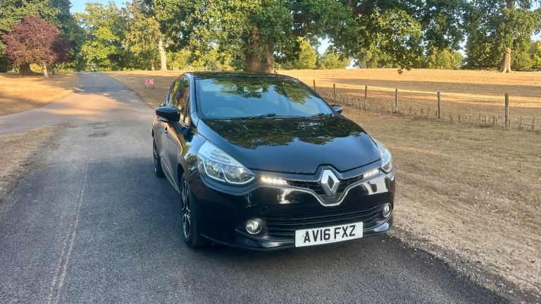 Renault Clio 1.2 Petrol — Black – 2016