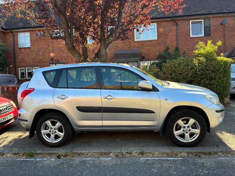 Toyota RAV4 XT5 2006 automatic petrol, ULEZ