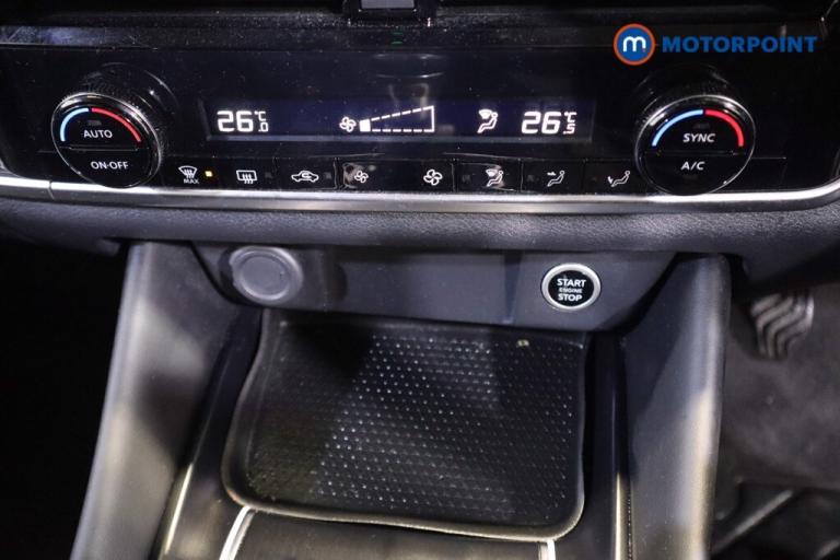 2022 Nissan Qashqai 1.3 DiG-T MH N-Connecta 5dr SUV Petrol Manual