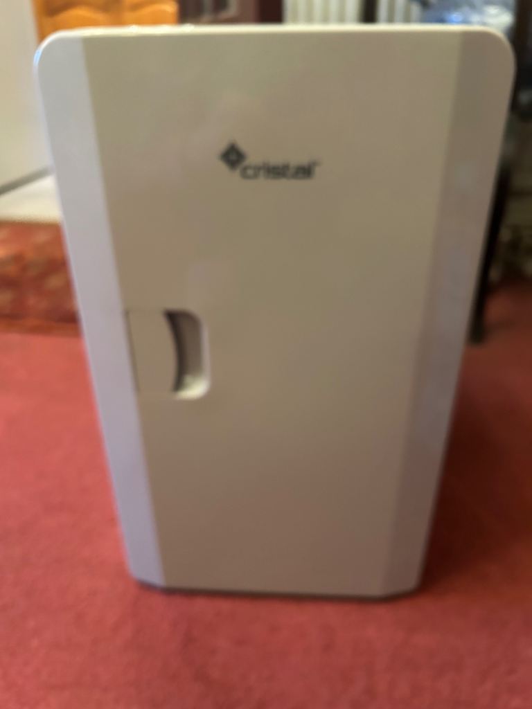 Crystal cooler and warmer 