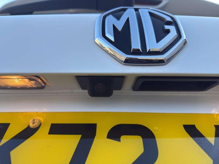 2022 MG MG HS 1.5 MG HS Exclusive Semi-Auto 5dr SUV Petrol Automatic