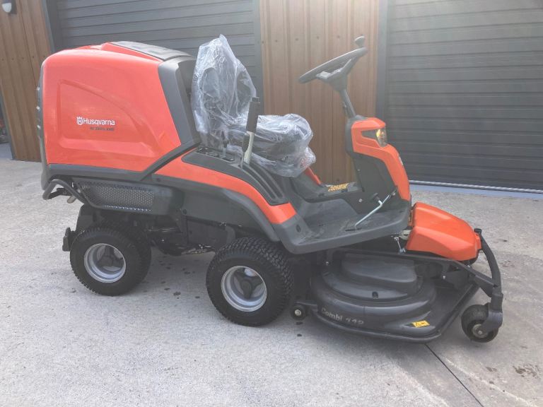 2021 husqvarna ride on lawnmower 