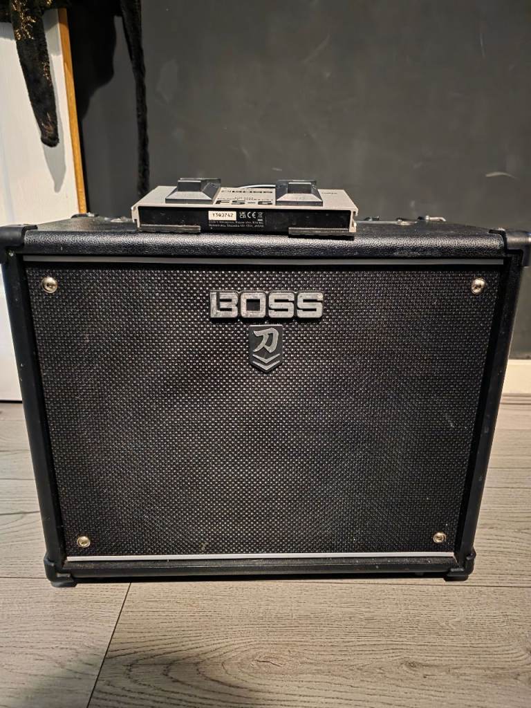 Boss Katana MK2 with FSV6 pedal