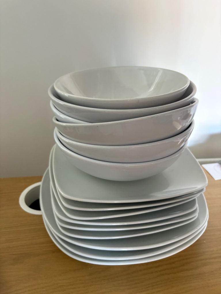 Dinner set 
