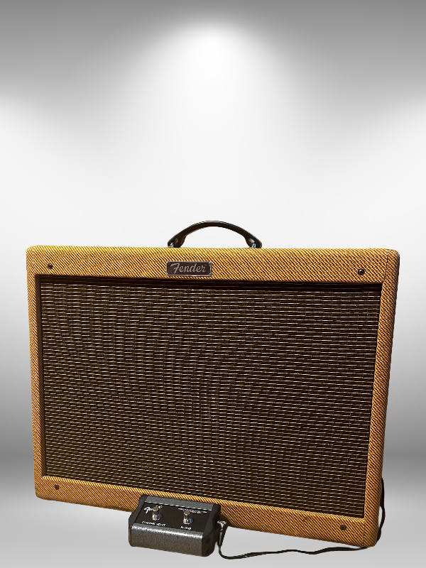 Fender Blues Deluxe Re-Issue 2017, With Foot Pedal & Cover