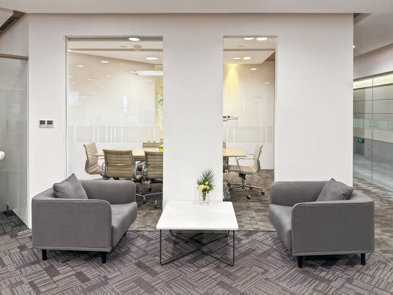 Newry - BT34 1JA \ Coworking Membership with Access to Any Available Desk