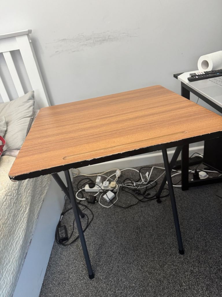 Set - Table & Chair 