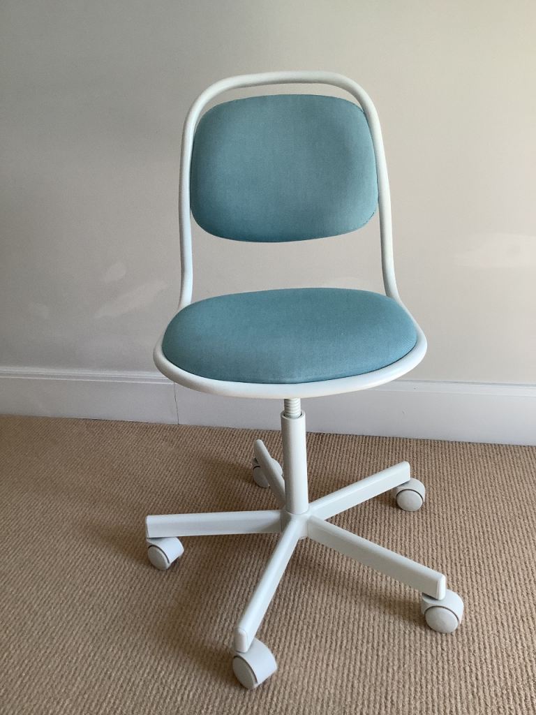 Child’s Desk Chair