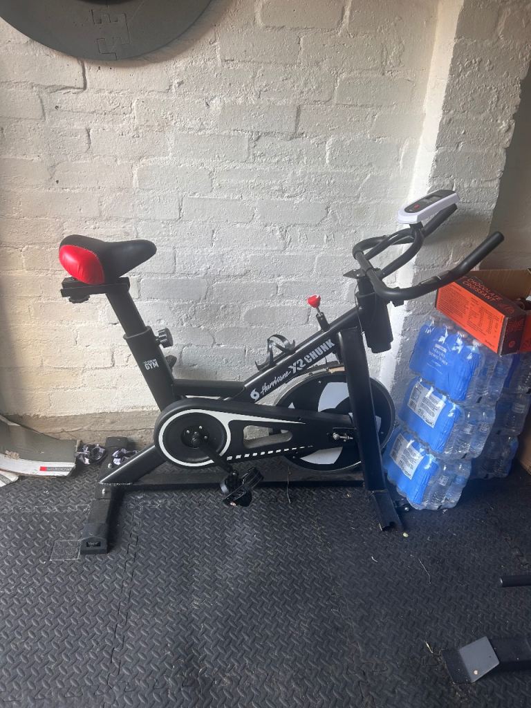 Hurricane X2 CHUNK Exercise Bike – Good Condition