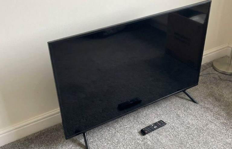 Samsung 4k 50inch  Flat Screen TV with Remote – Good Condition