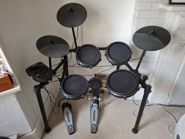 Alesis Nitro Mesh Kit - Electronic Drumkit