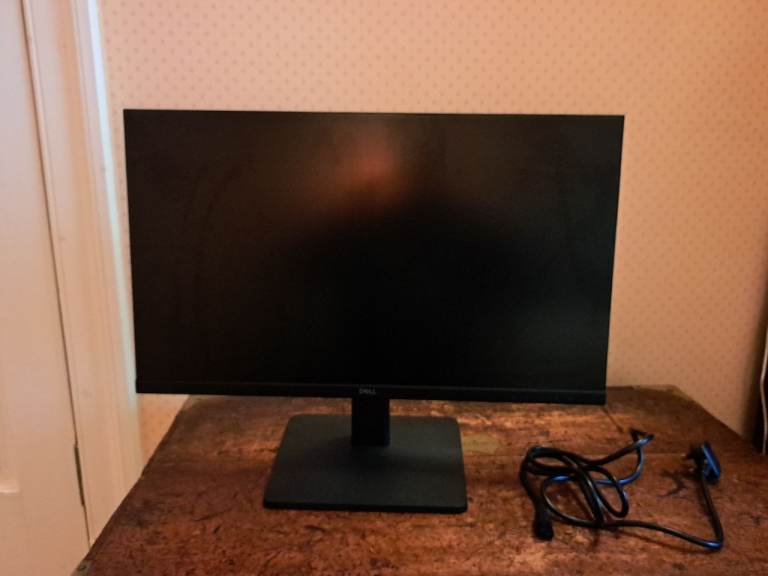 27 inch Dell & 24 inch BenQ Full HD Screens