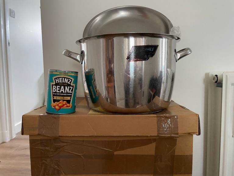 Large Stainless Steel Cooking Pot with Lid – NEW