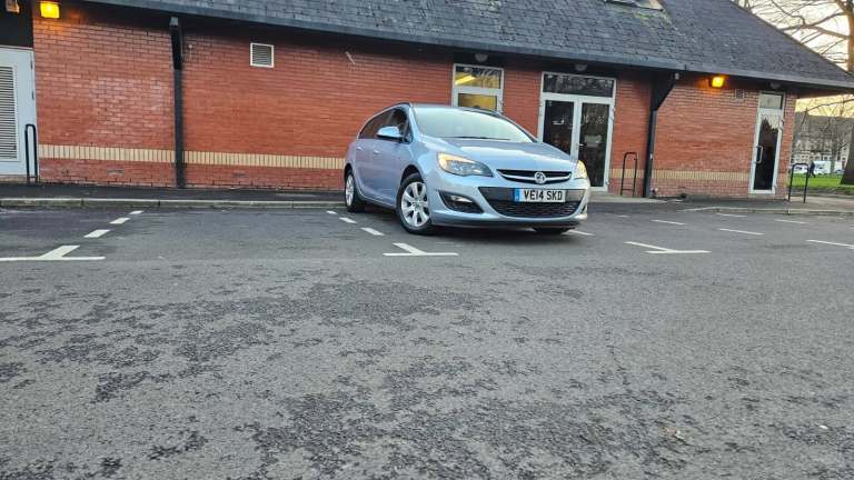 Vauxhall Astra Design Automatic With Free Extras