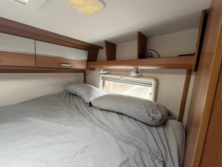 Dethleffs Espirit 7870 Comfort 7 Berth 6 Belt End Garage Motorhome