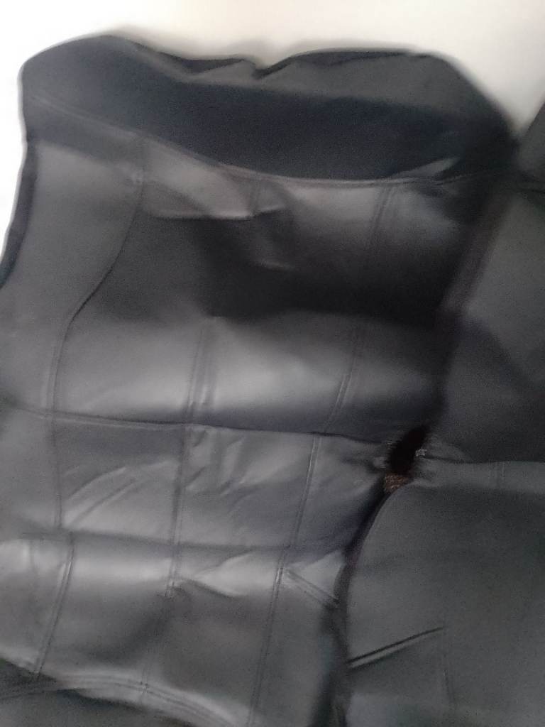 TOYOTA.  YARIS CAR SEAT COVERS