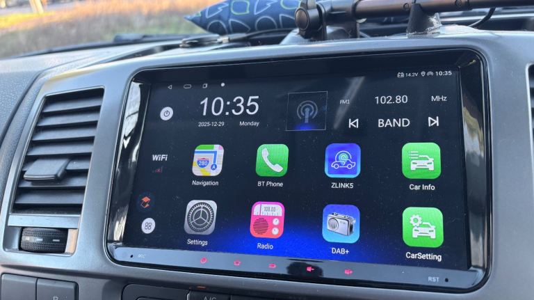 9inch Android Head Unit for Volkswagen, SEAT, Skoda | Wireless CarPlay & Android Auto