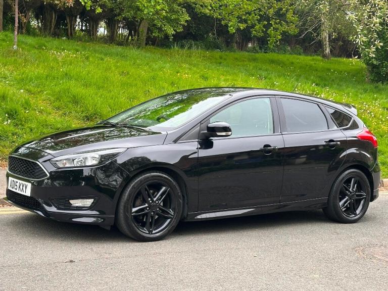 2015 Ford Focus 1.0 EcoBoost 125 Zetec S 5dr HATCHBACK Petrol Manual