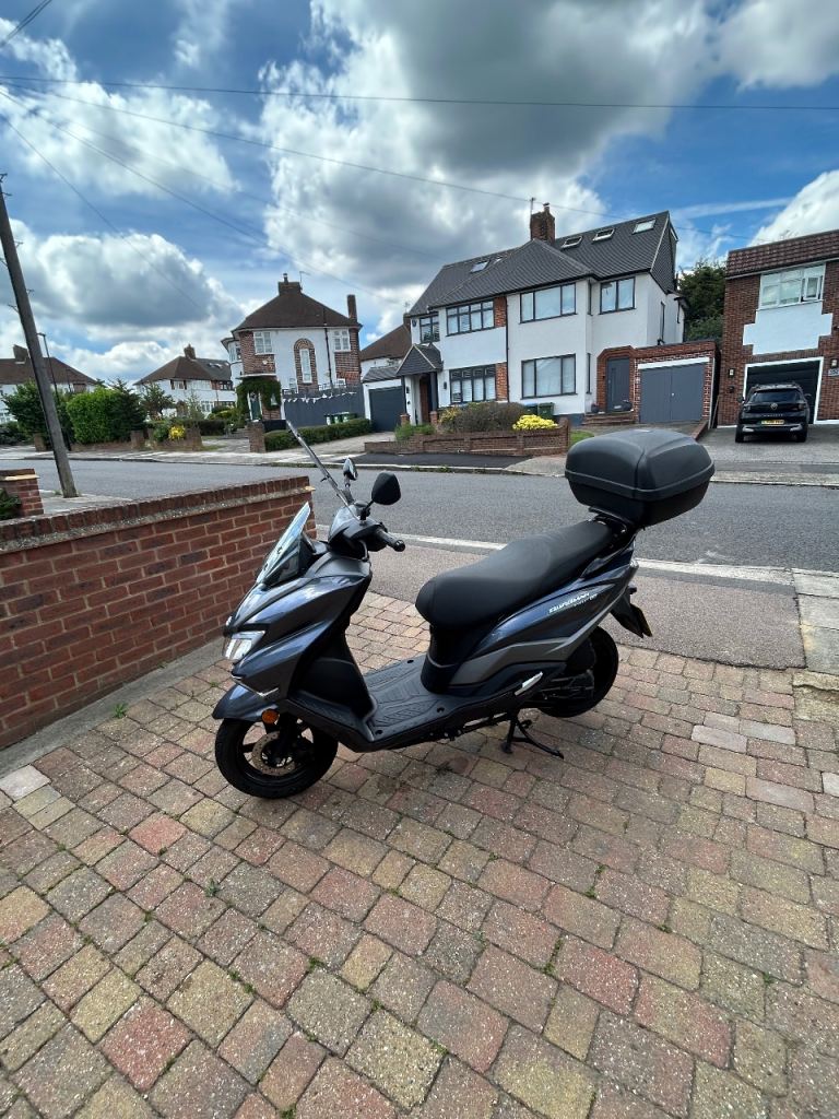 Suzuki, BURGMAN, 2024, 124 (cc)