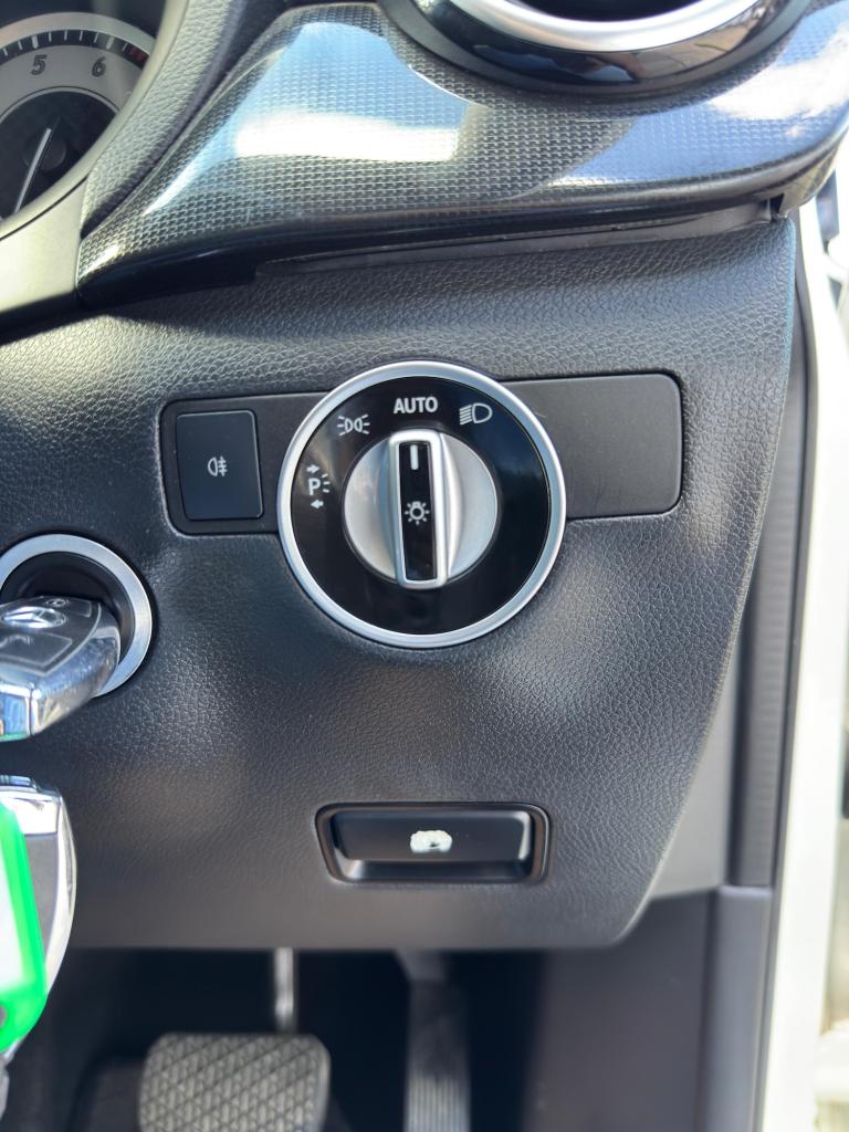 2025 Mercedes-Benz MISC 1.6 B180 BLUEFFICIENCY MPV PETROL Automatic