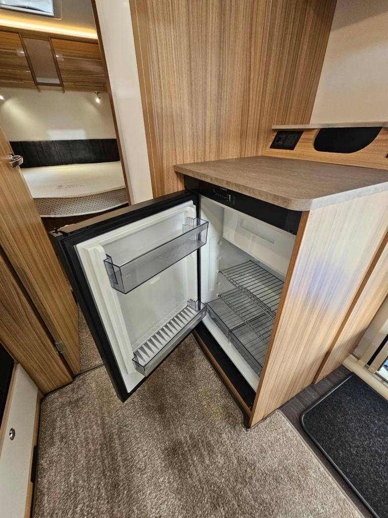 Bailey Phoenix GT75 640 2025