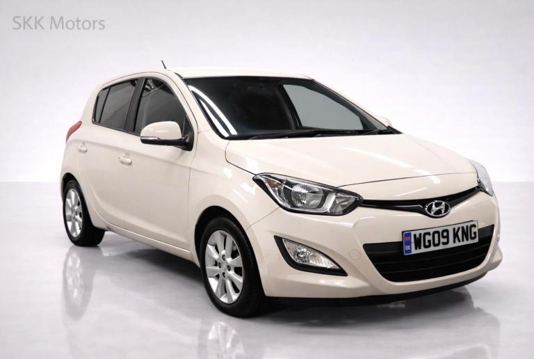 2014 Hyundai i20 1.4 Active Auto Euro 5 5dr HATCHBACK Petrol Automatic