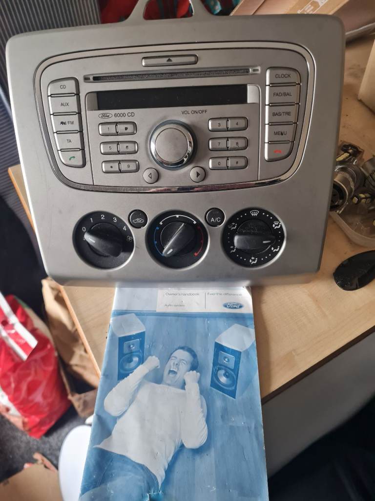 Ford 6000 stereo (focus,fiesta, fusion etc)