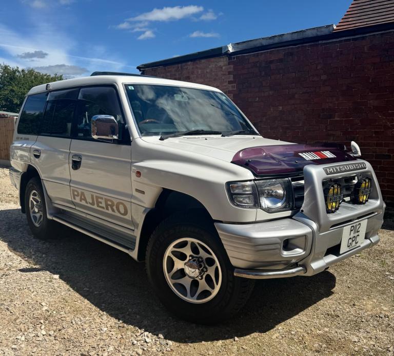 1997 Mitsubishi Pajero 3.5 V6 MID-ROOF SUPER EXCEED 4WD FRESH IMPORT 4x4 Petrol Automatic