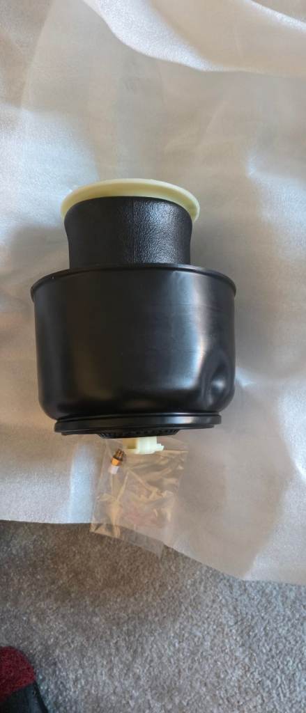 Bmw f10/f11 air suspension