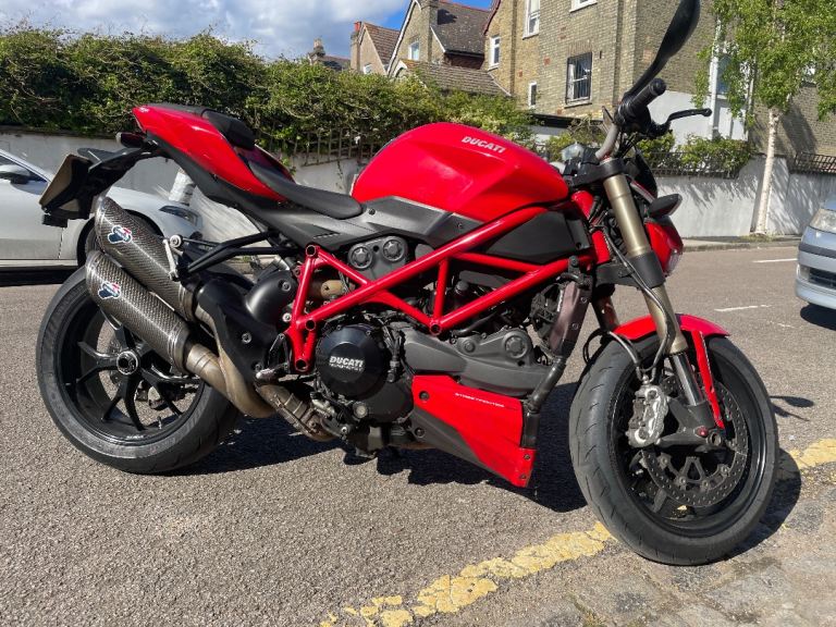 Ducati Streetfighter 848 (2013)