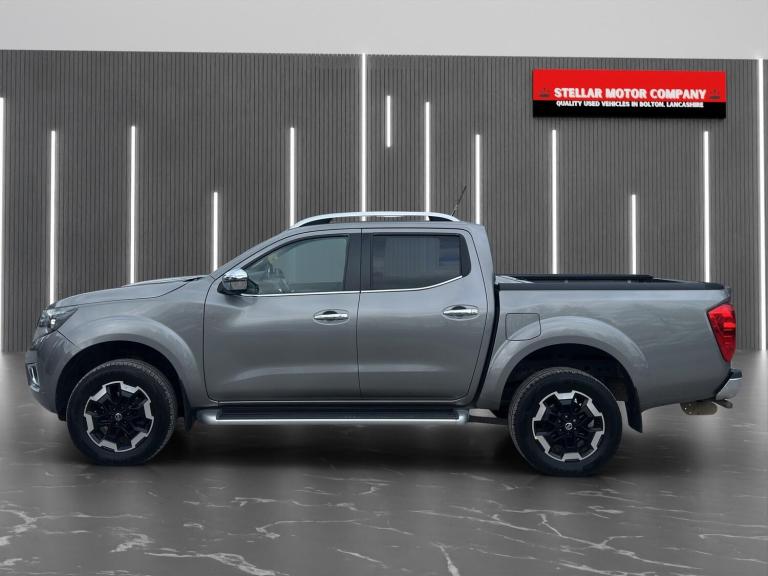  Nissan Navara 2.3 dCi Tekna Auto 4WD Euro 6 4dr Diesel Automatic