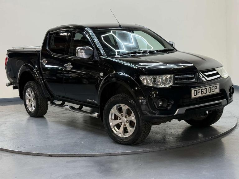2014 Mitsubishi L200 2.5 L200 Barbarian LWB Double Cab DI-D 4x4 Auto 4WD 5dr Pickup Diesel Automatic