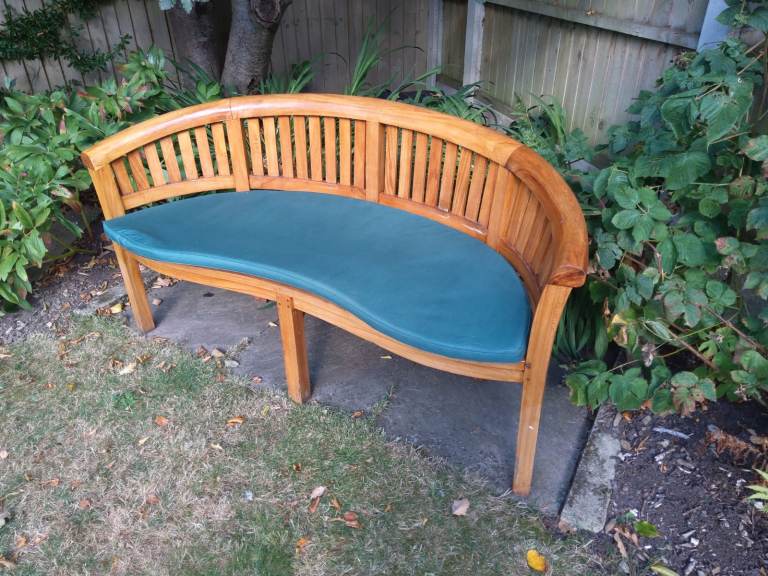 Teak banana bench 